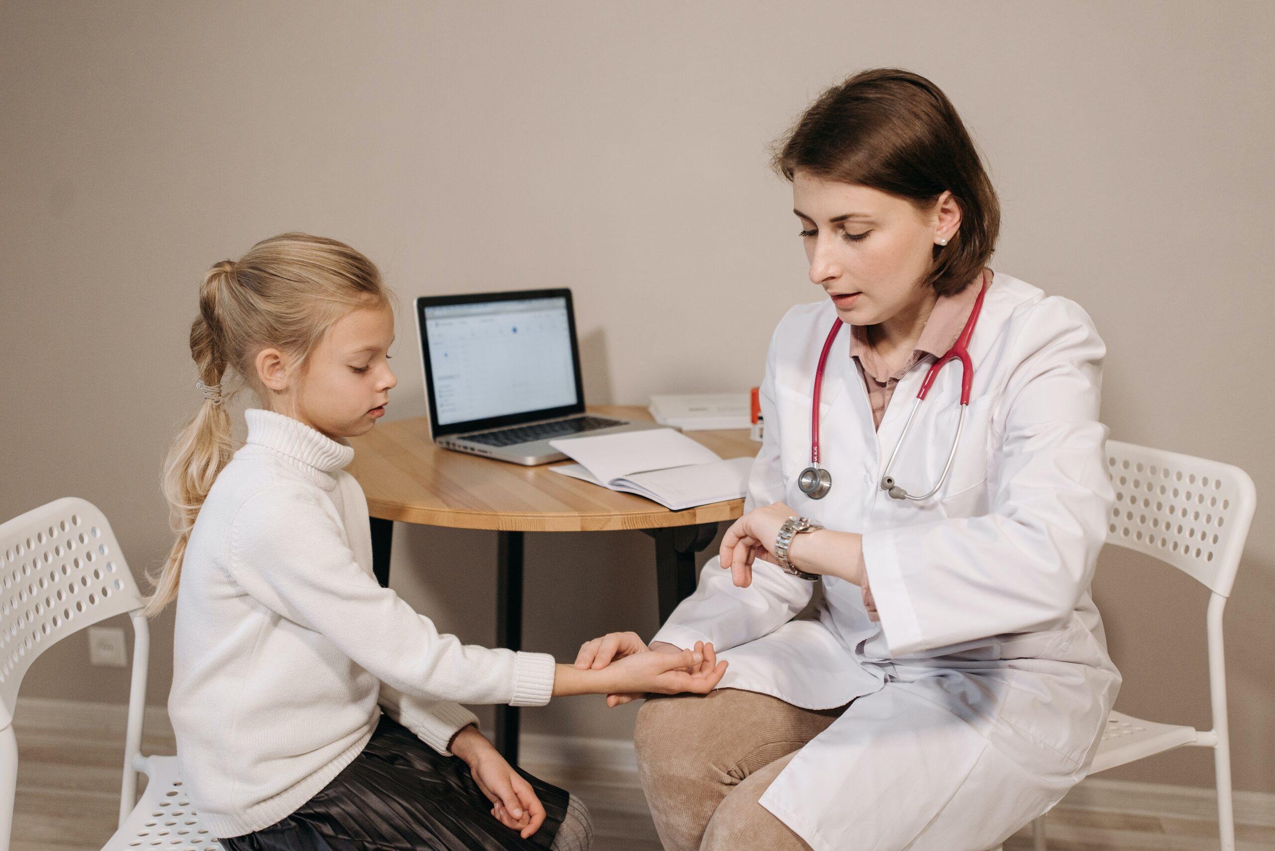 10 faculdades de Medicina mais baratas do Brasil